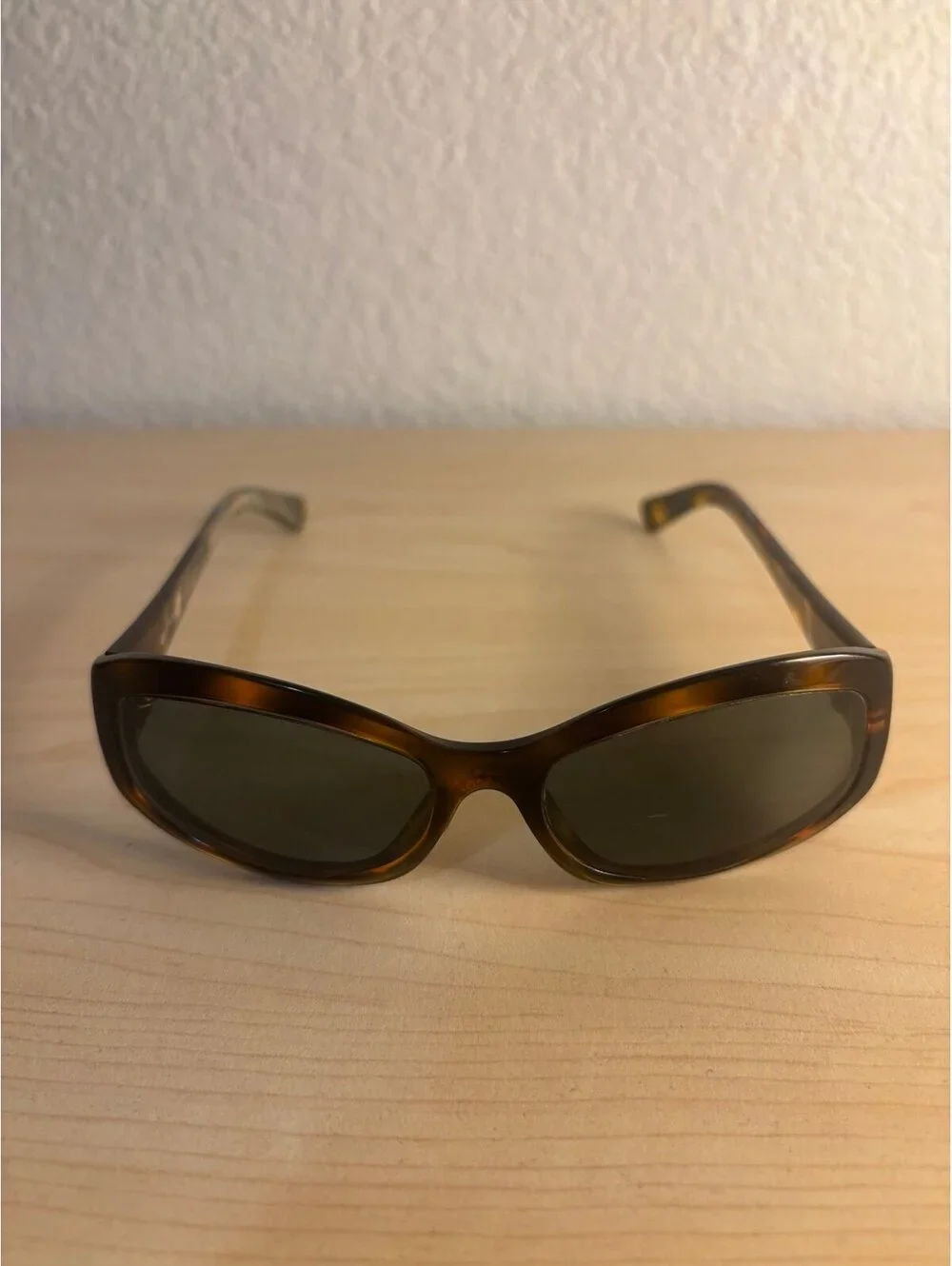Vintage 80s Vogue Sunglasses Tortiose shell